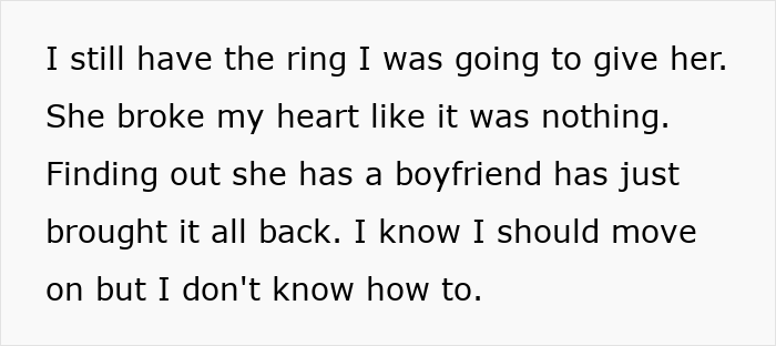 Guy Can't Believe GF Won't Abandon Her Dreams To Be With Him, Whines Even A Year After The Breakup